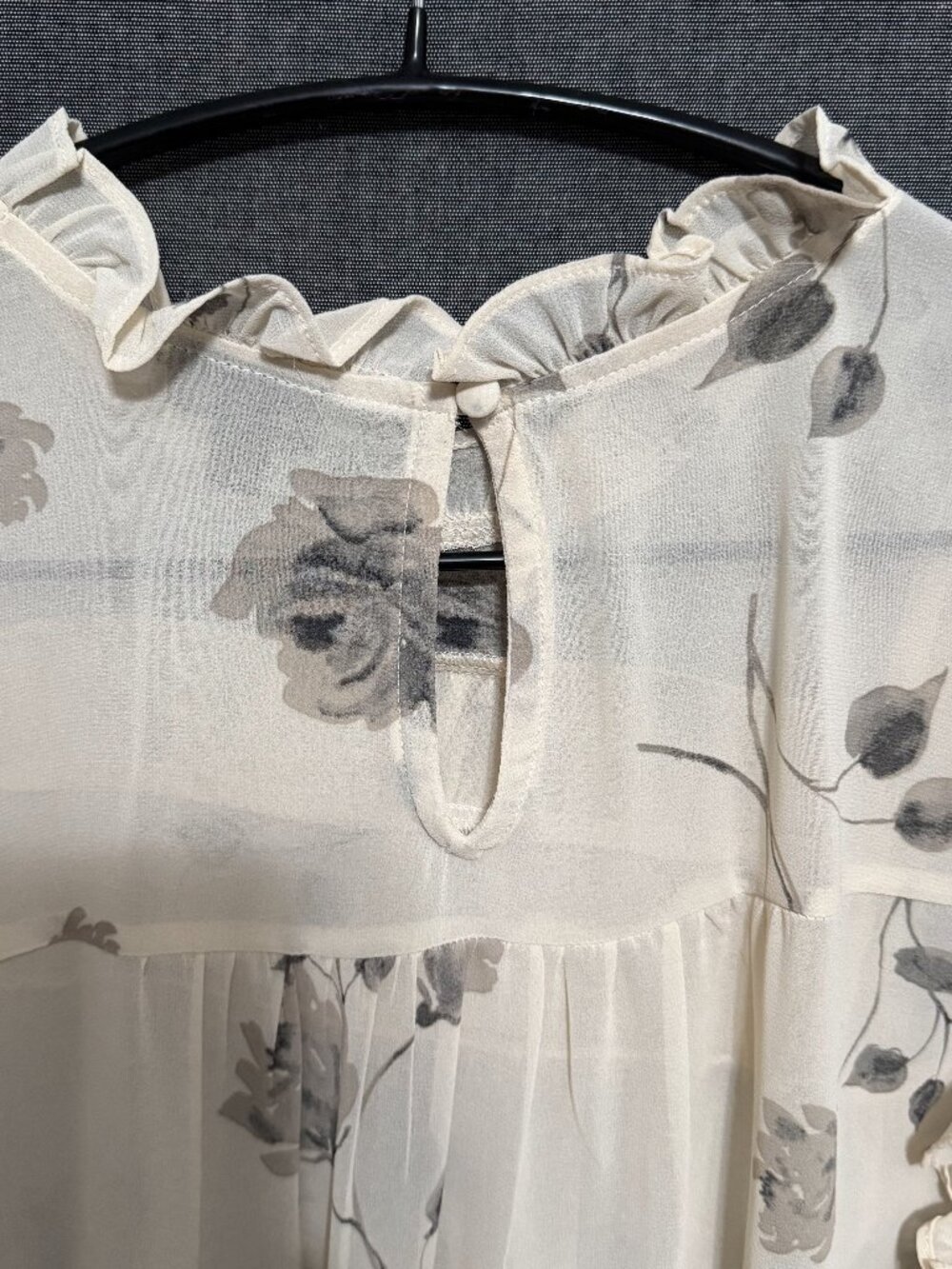Torrid Flutter Sleeve Top - Picture 5 of 5